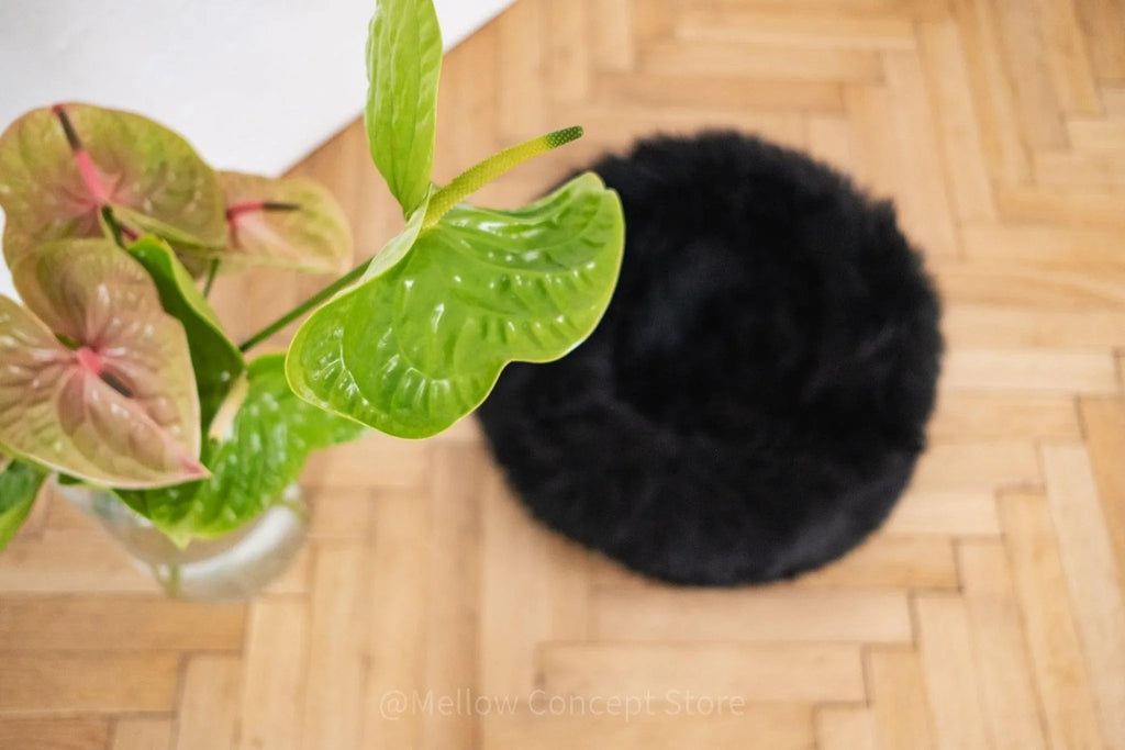 Round Natural Sheepskin Pet Bed - Black-1