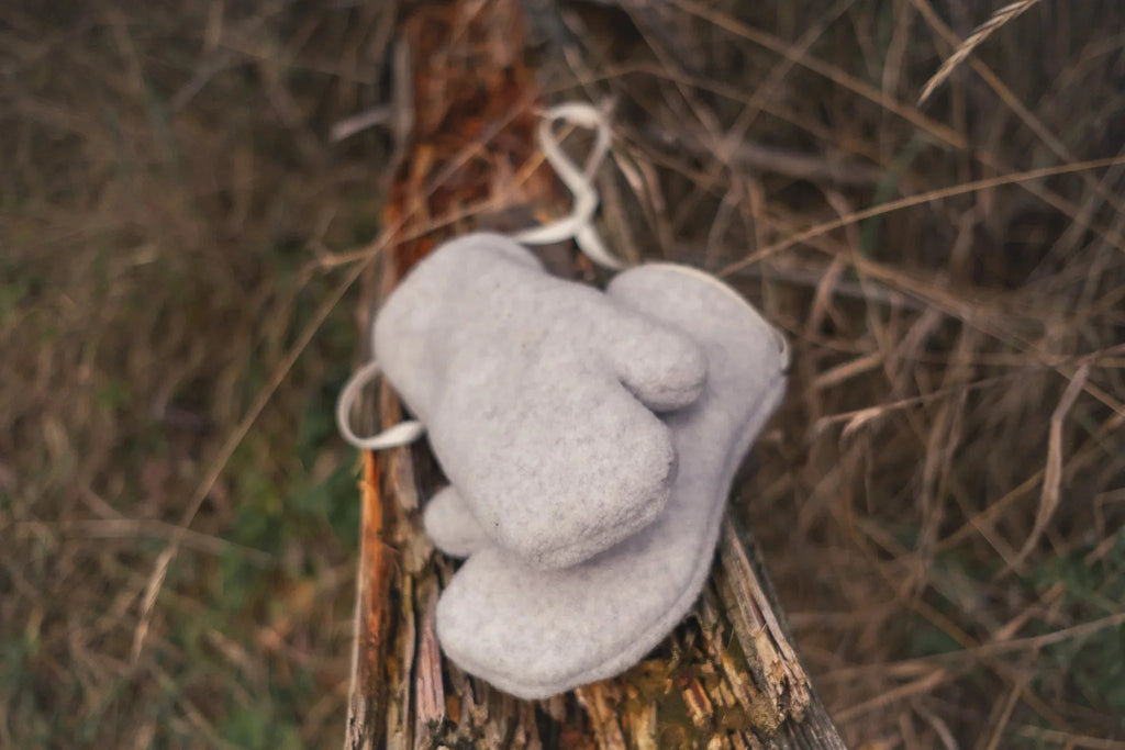 Grey Polar Bear Woolen Baby Gloves-1