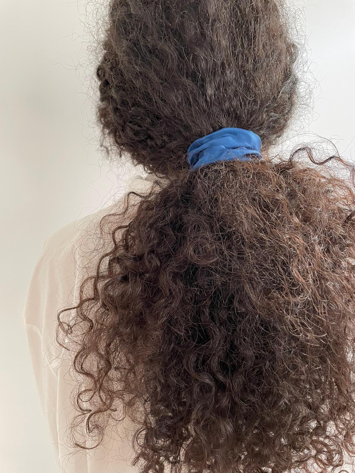 0/100 BLUE SCRUNCHIE-2