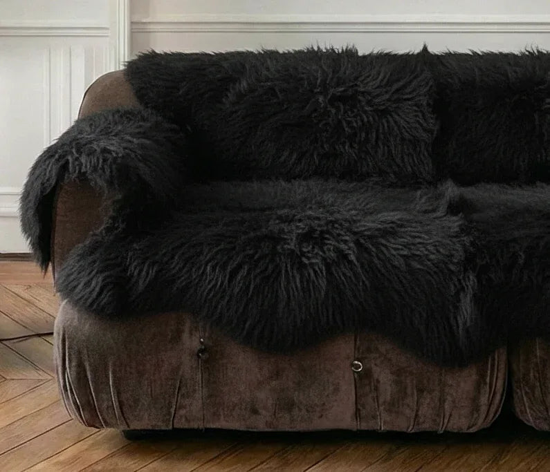 Genuine Black Sheepskin Couch Cover for Dogs — Natural Sofa Protector (Plastic-Free) - Mio NEGOZIO 🌹💐MellowConceptStoreMellowConceptStore