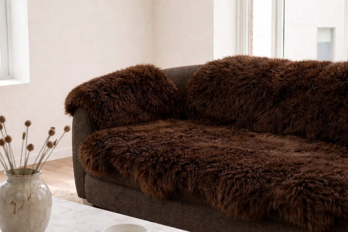 Genuine Brown Sheepskin Couch Cover for Dogs — Natural Sofa Protector (Plastic-Free) - Mio NEGOZIO 🌹💐MellowConceptStoreMellowConceptStore