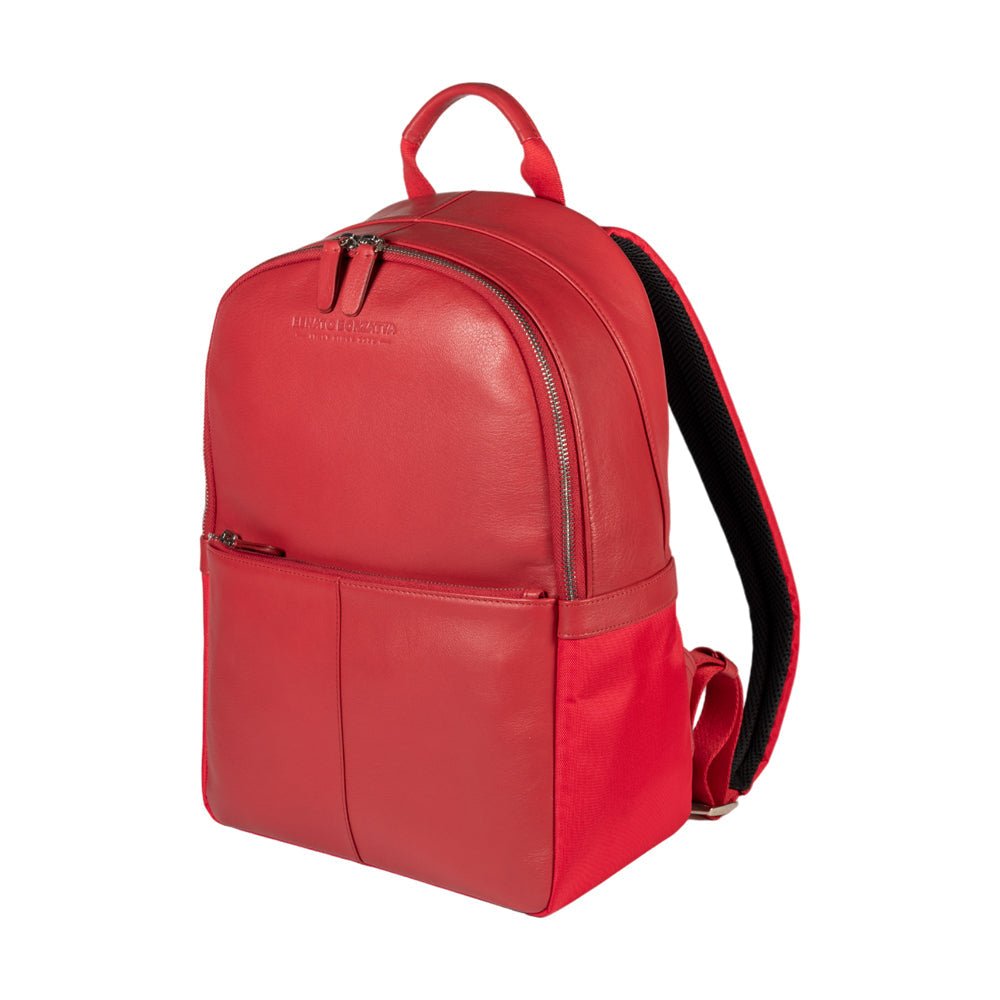 RB2001V | Zaino Porta Netbook/Tablet in Nylon/Vera Pelle, con leggera grana. Chiusura con lampo e spallacci regolabili - Colore Rosso - Dimensioni: cm 27 x 38 x 14. Confezione: Sacchetto Tessuto non Tessuto - Mio NEGOZIO 🌹💐RENATO BORZATTA - Italy since 1978 -RENATO BORZATTA - Italy since 1978 -